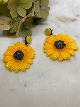 Load image into Gallery viewer, Sunflower Drop Earrings
